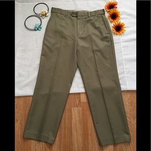 Croft & Barrow Men’s Taupe Tan Dress Pants